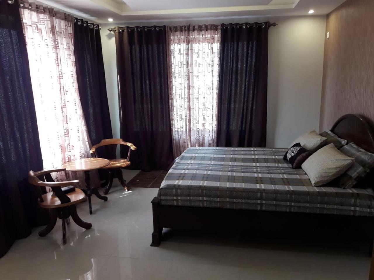 Mulberry Residence Luxury Rooms Ισλαμαμπάντ Εξωτερικό φωτογραφία