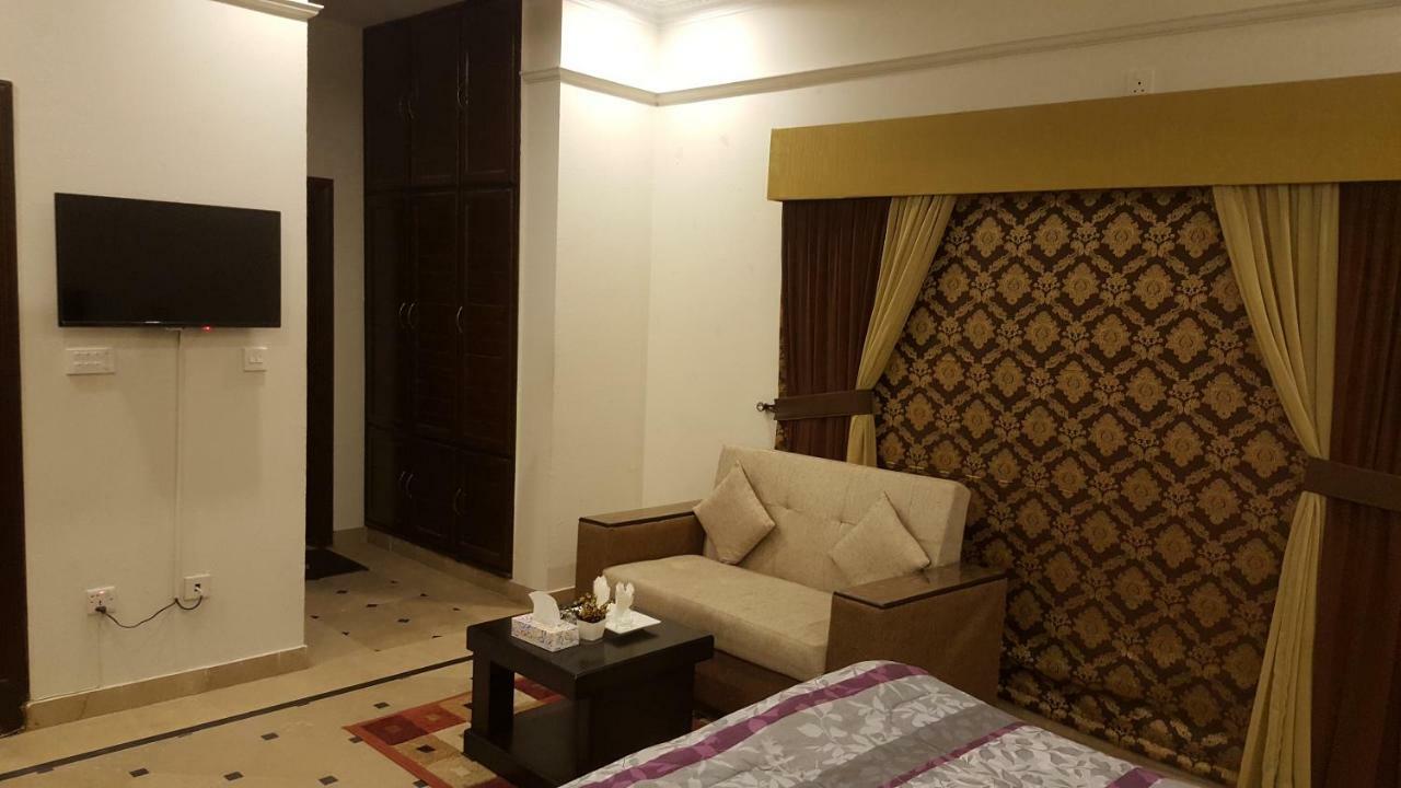 Mulberry Residence Luxury Rooms Ισλαμαμπάντ Εξωτερικό φωτογραφία
