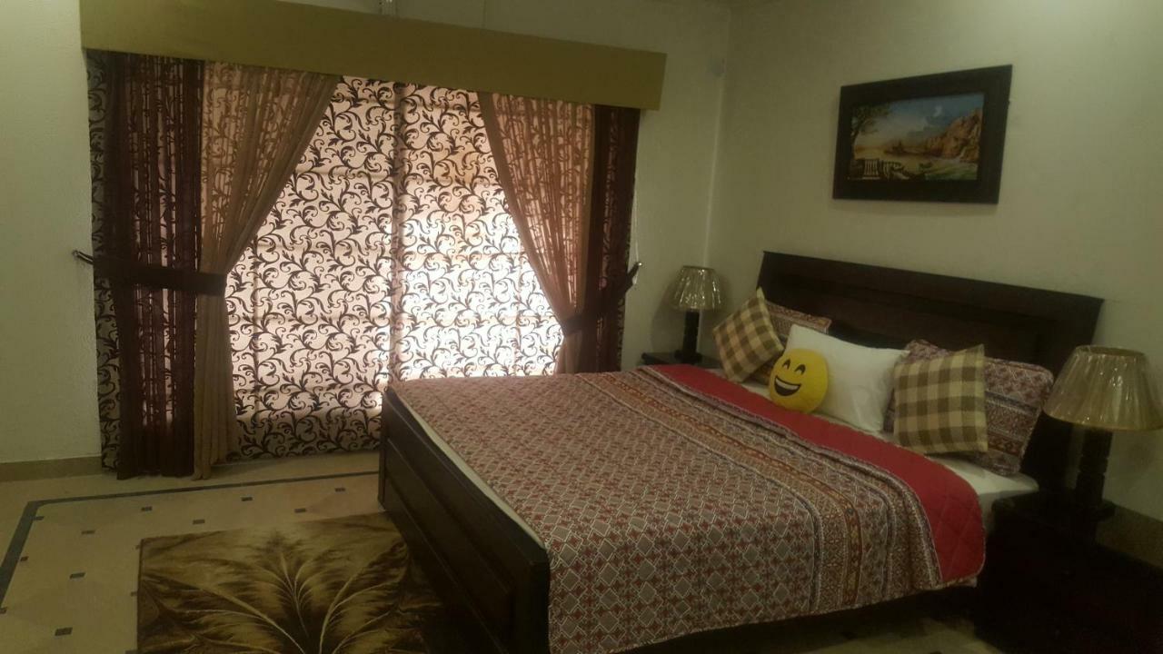Mulberry Residence Luxury Rooms Ισλαμαμπάντ Εξωτερικό φωτογραφία
