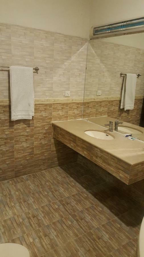 Mulberry Residence Luxury Rooms Ισλαμαμπάντ Εξωτερικό φωτογραφία